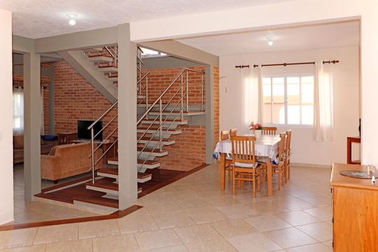 Casa de Condomínio à venda com 4 quartos, 243m² em Loteamento Recanto dos Paturis, Vinhedo