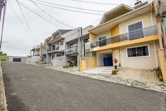 Casa de Condomínio à venda com 3 quartos, 190m² em Cachoeira, Curitiba