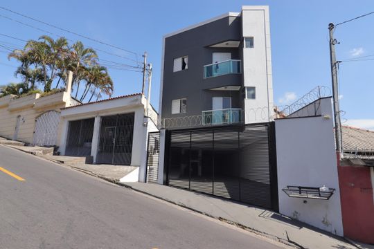 Fachada de apartamento para alugar com 2 quartos, 55m² em Vila Bela Vista, Santo André