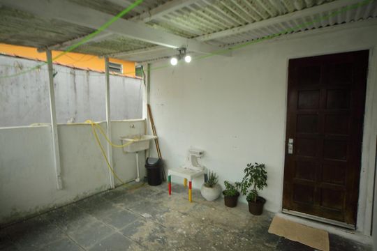 Quintal/Varanda Casa 2  de casa à venda com 5 quartos, 197m² em Jardim Claudia, São Bernardo do Campo
