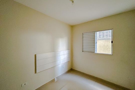 Quarto 2 de apartamento para alugar com 2 quartos, 45m² em Vila Aricanduva, São Paulo