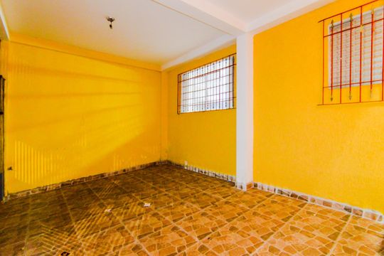 Garagem de casa para alugar com 3 quartos, 90m² em Jardim Almeida Prado, Guarulhos