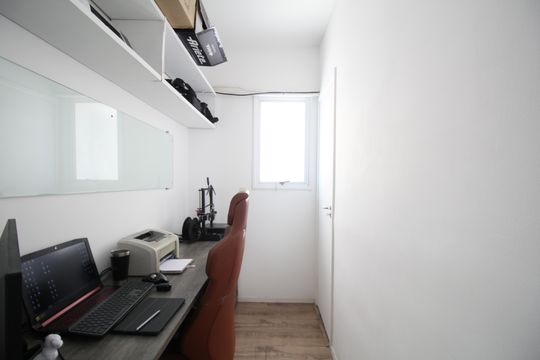 Escritorio  de apartamento para alugar com 2 quartos, 102m² em Jardim Monte Kemel, São Paulo