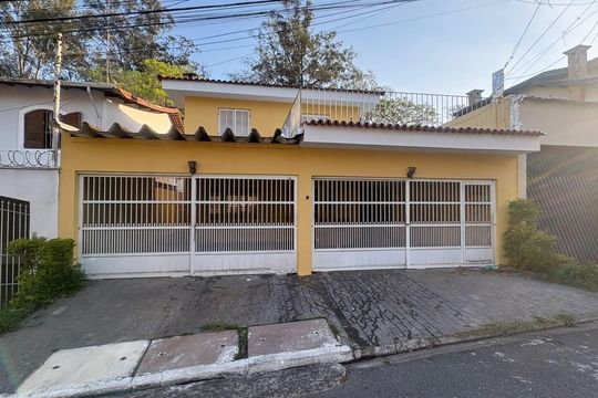 Fachada de casa à venda com 4 quartos, 300m² em Jardim Sao Nicolau, São Paulo