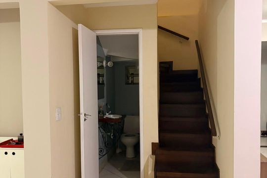 Sala de casa à venda com 4 quartos, 300m² em Jardim Sao Nicolau, São Paulo