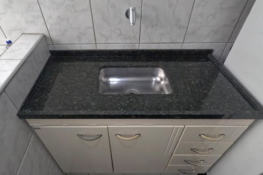 Cozina e Área de Serviço de apartamento para alugar com 1 quarto, 50m² em Aparecida, Santos