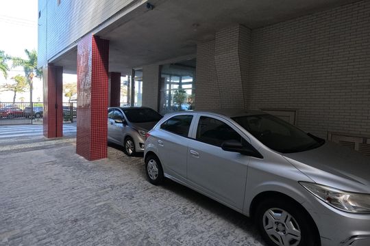 Área Comum - Garagem de apartamento para alugar com 1 quarto, 50m² em Aparecida, Santos