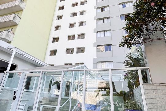 Fachada + plaquinha de apartamento para alugar com 3 quartos, 117m² em Santo Antônio, São Caetano do Sul