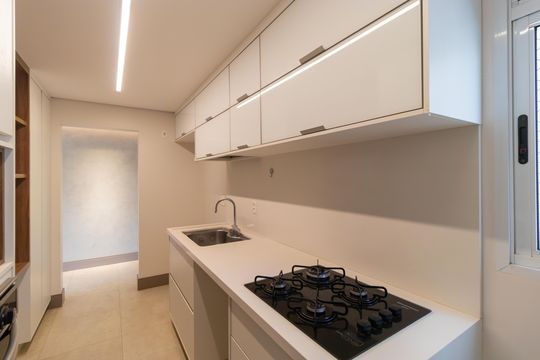 Cozinha de apartamento para alugar com 3 quartos, 92m² em Vila Brandina, Campinas