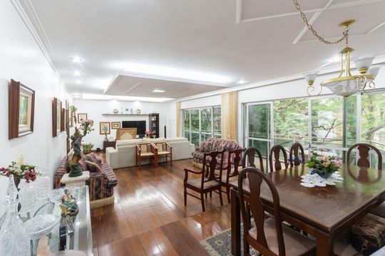 Apartamento à venda com 4 quartos, 245m² em Grajaú, Rio de Janeiro