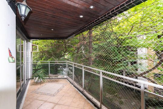 Varanda de apartamento à venda com 4 quartos, 245m² em Grajaú, Rio de Janeiro