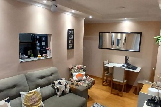 Sala de apartamento para alugar com 3 quartos, 62m² em Pestana, Osasco