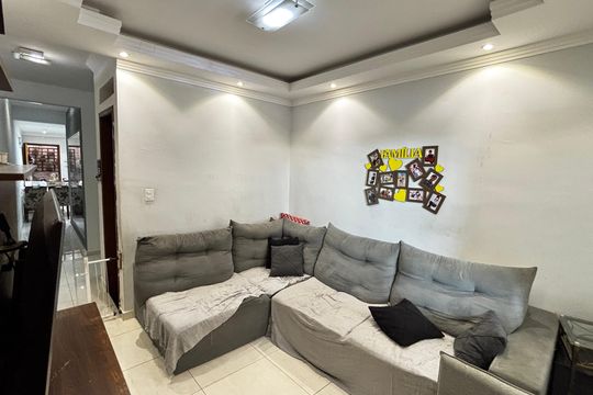 Casa para alugar com 3 quartos, 110m² em Jardim Santo André, Santo André