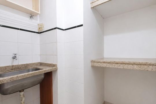 Área de serviço de apartamento para alugar com 2 quartos, 59m² em Morro do Espelho, São Leopoldo