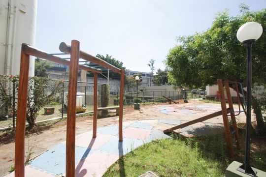 Área comum - Playground de apartamento para alugar com 2 quartos, 42m² em Vila Jaraguá, São Paulo