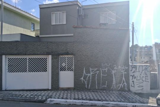 Fachada de casa à venda com 2 quartos, 130m² em Olímpico, São Caetano do Sul