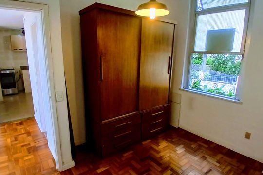 Quarto 2 de apartamento para alugar com 2 quartos, 56m² em Santa Teresa, Rio de Janeiro