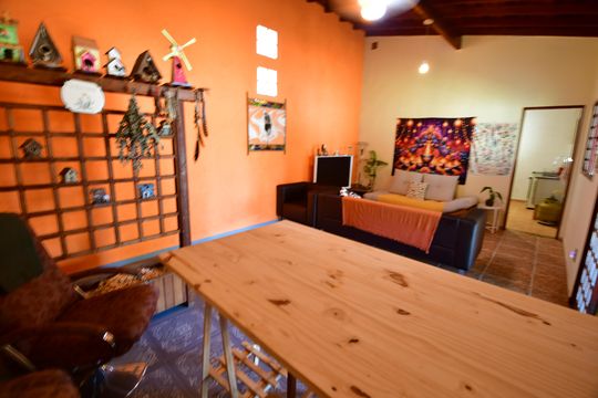 Sala 1 de casa à venda com 3 quartos, 260m² em Loteamento Alphaville Campinas, Campinas