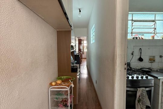 Corredor de apartamento para alugar com 1 quarto, 42m² em Consolação, São Paulo
