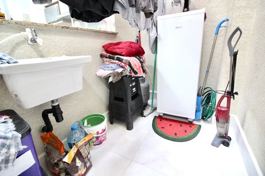 Área de serviço  de casa à venda com 2 quartos, 68m² em Jardim Cotinha, São Paulo