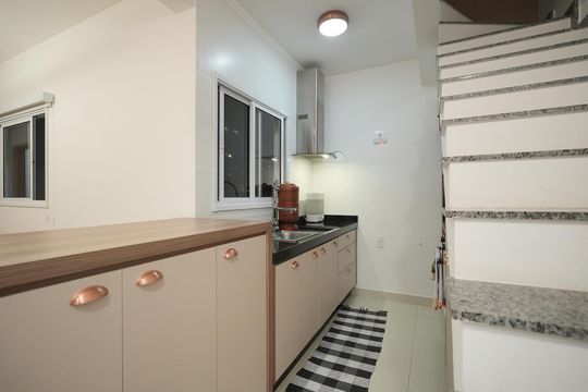 Cozinha de apartamento à venda com 2 quartos, 103m² em Jardim Bela Vista, Santo André
