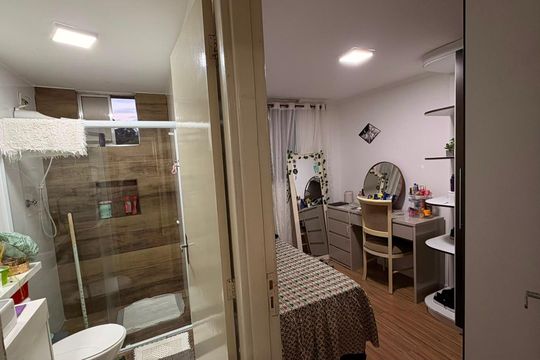 Banheiro de apartamento à venda com 2 quartos, 48m² em Jardim Antartica, São Paulo