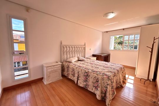 Suíte 2 de casa para alugar com 4 quartos, 660m² em Lagoa da Conceição, Florianópolis