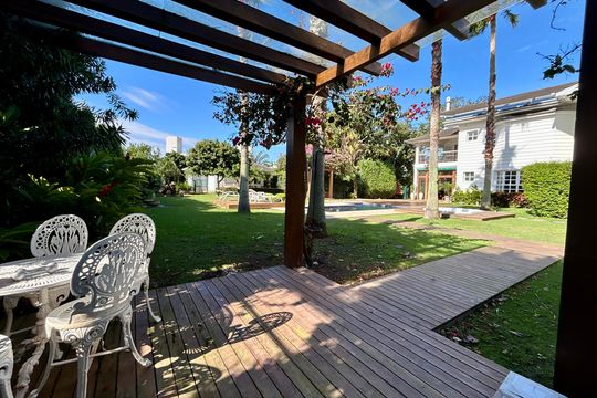 Jardim de casa para alugar com 4 quartos, 660m² em Lagoa da Conceição, Florianópolis