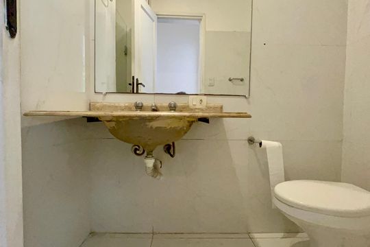 Banheiro de apartamento para alugar com 3 quartos, 174m² em Jardim Paulista, São Paulo