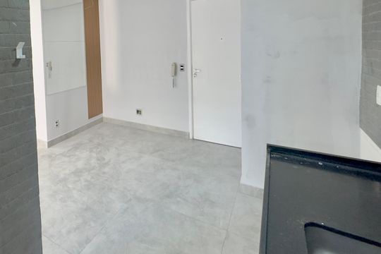 Cozinha de apartamento para alugar com 2 quartos, 47m² em Vila Itapegica, Guarulhos
