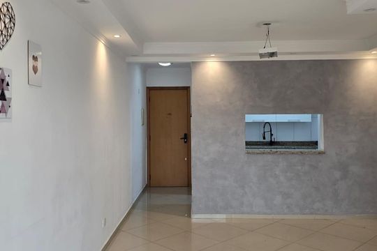 Sala  de apartamento para alugar com 3 quartos, 70m² em Centro, Guarulhos