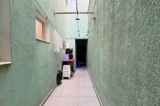 Quintal  de casa para alugar com 4 quartos, 160m² em Vila Camilópolis, Santo André