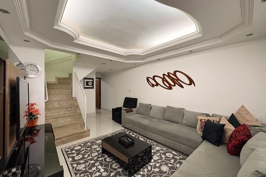 Sala de casa para alugar com 4 quartos, 160m² em Vila Camilópolis, Santo André