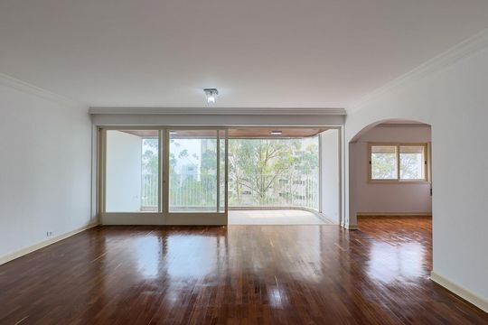 Apartamento para alugar com 4 quartos, 273m² em Jardim Morumbi, São Paulo