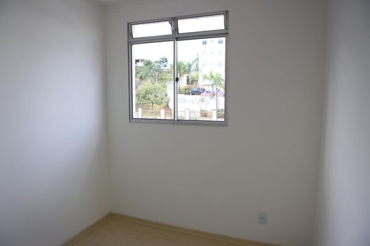 Quarto 1 de apartamento à venda com 2 quartos, 47m² em Diamante, Contagem