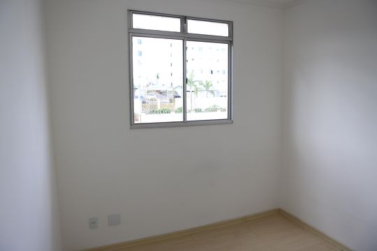 Quarto 2 de apartamento à venda com 2 quartos, 47m² em Diamante, Contagem