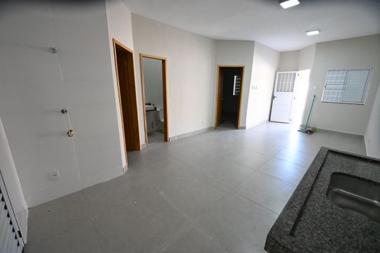 Casa de Condomínio para alugar com 2 quartos, 60m² em Jardim Imperial, Aparecida de Goiânia