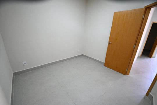 Casa de Condomínio para alugar com 2 quartos, 60m² em Jardim Imperial, Aparecida de Goiânia