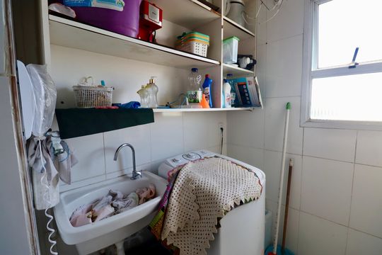 Área de Serviço de apartamento para alugar com 2 quartos, 56m² em Jardim das Margaridas, Salvador