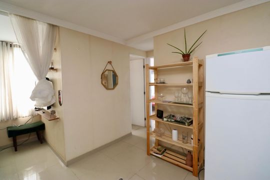Sala de apartamento para alugar com 2 quartos, 56m² em Jardim das Margaridas, Salvador
