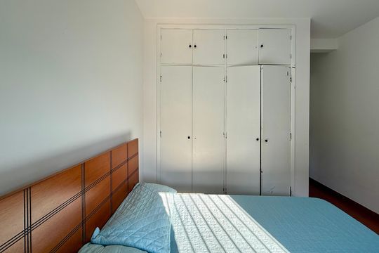 Suíte  de casa à venda com 3 quartos, 240m² em Jardim Promissao, São Paulo