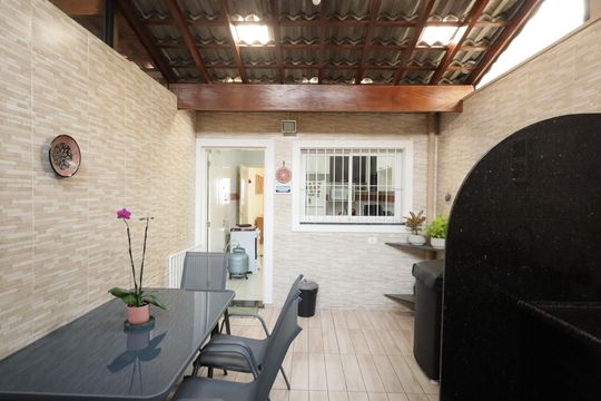 Área de Serviço - Churrasqueira de casa à venda com 3 quartos, 98m² em Jardim Ubirajara, São Paulo