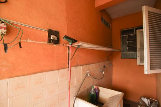 Área de Serviço de apartamento à venda com 3 quartos, 188m² em Vila Mirante, São Paulo