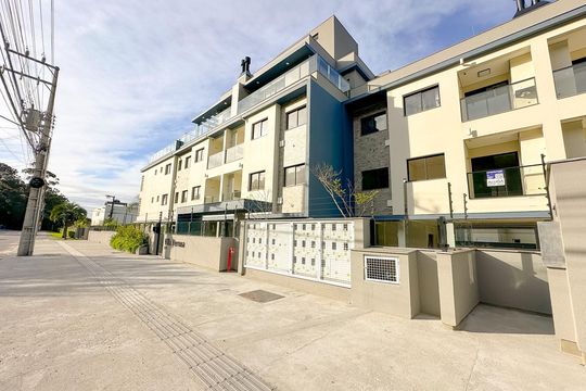 Fachada de apartamento para alugar com 2 quartos, 55m² em Cachoeira do Bom Jesus, Florianópolis
