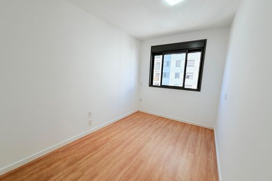 Quarto 2 de apartamento para alugar com 2 quartos, 57m² em Santo Amaro, São Paulo
