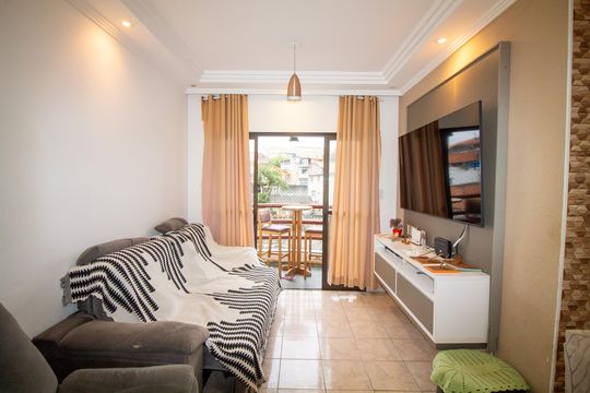 Sala de apartamento à venda com 3 quartos, 69m² em Vila das Belezas, São Paulo