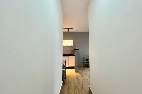 Corredor de apartamento para alugar com 1 quarto, 45m² em Mirandópolis, São Paulo