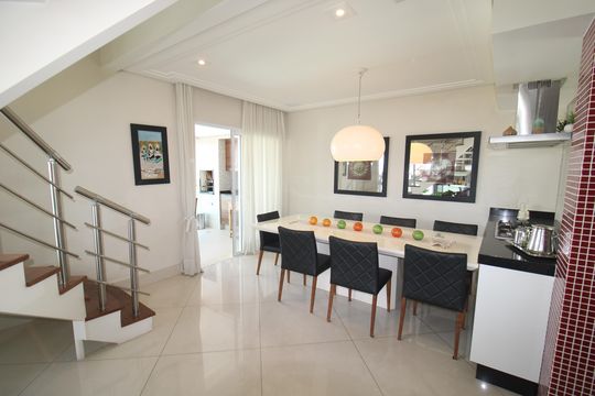 Sala de Jantar de apartamento à venda com 3 quartos, 400m² em Santa Teresinha, São Paulo