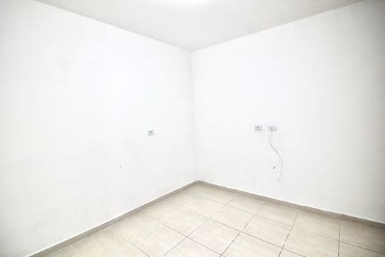 Quarto  de apartamento para alugar com 1 quarto, 30m² em Vila Nhocuné, São Paulo