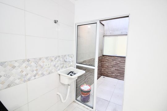 Área de serviço  de apartamento para alugar com 1 quarto, 30m² em Vila Nhocuné, São Paulo